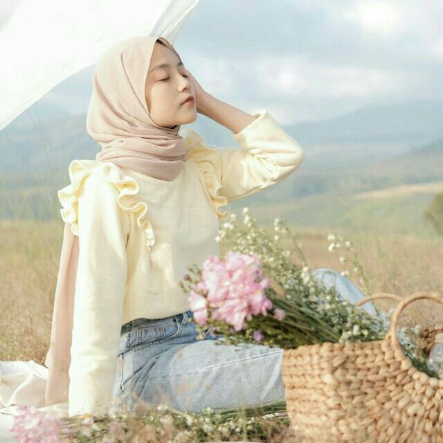 เสื้อ Elie โดย edmee_outfit