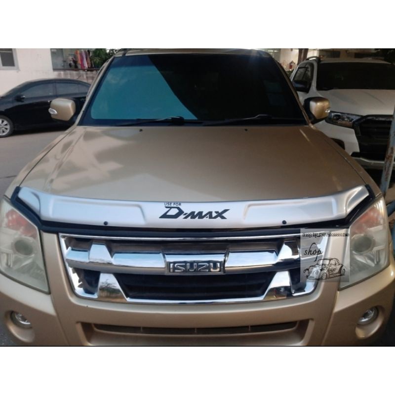 กันแมลง คิ้วฝากระโปรงหน้า Isuzu d-max สีบรอนซ์ ใส่ปี 2007 - 2011