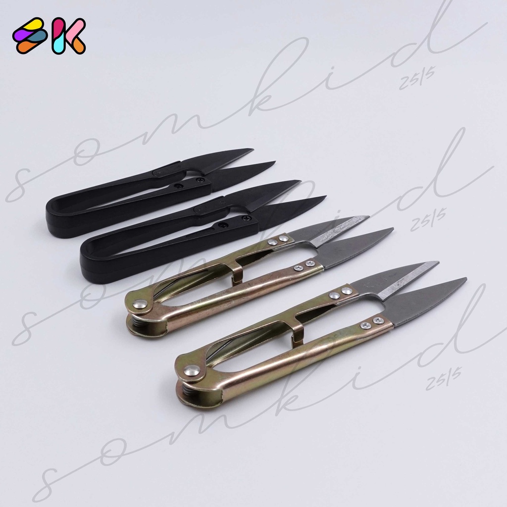 somkid กรรไกรขลิบผ้า กรรไกรตัดขี้ด้าย ยี่ห้อ golden eagle สีดำและสีทองขนาด 11cm(ราคาต่อ1อัน)