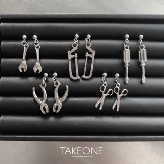 ⛓TAKEONE 🛠handmade earrings ต่างหูลายเครื่องมือขนาดเล็ก