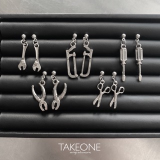 ⛓TAKEONE 🛠handmade earrings ต่างหูลายเครื่องมือขนาดเล็ก