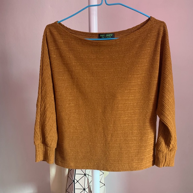 (Used) เสื้อแขนยาว Used like new‼️