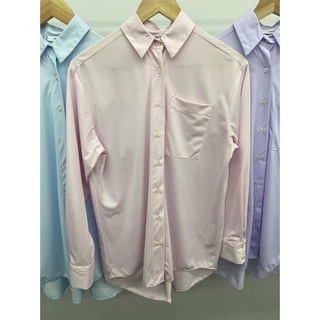 Mango Oversize cotton shirt  เสื้อเชิ๊ตทรงโอเวอร์ไซส์ ชายเสื้อหน้าสั้น-หลังยาว เนื้อผ้าตอตต้อน ผ้าเนื้อนิ่ม ผ้าไม่ยืด