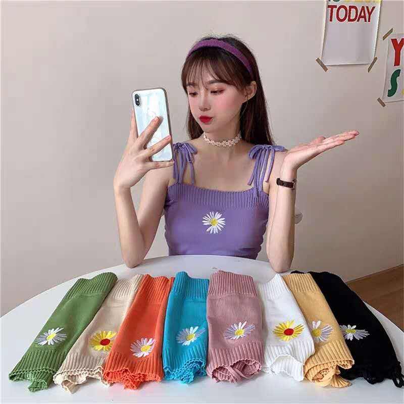 Aone(พร้อมส่ง/สินค้าขายดี)รุ่น3229-1#สายเดี่ยวไหมพรมผ้านิ่มใส่สบายฟรีไซส์ลายดอกเดซี