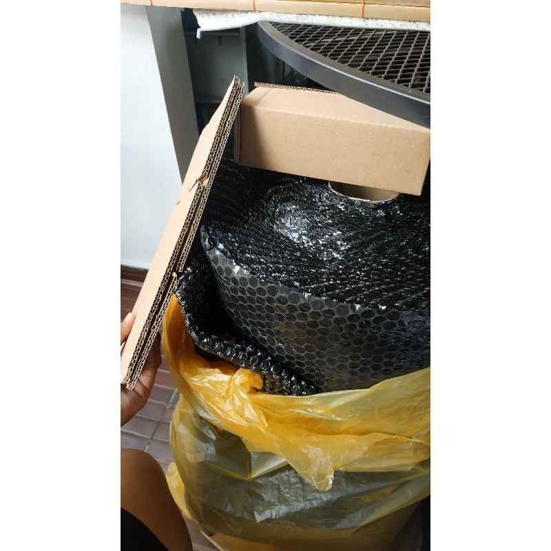 BUBBLE BUBBLE WRAP & DOUBLE WALL CARDBOARD FOR SAFER PACKING BUBBLE WRAP PACKING