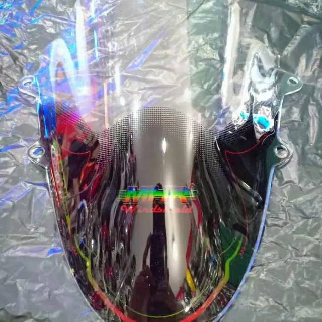 กระบังหน้า R15 V3 คาร์บอน MHR/WINSHIELD R15 V3 MHR คาร์บอน