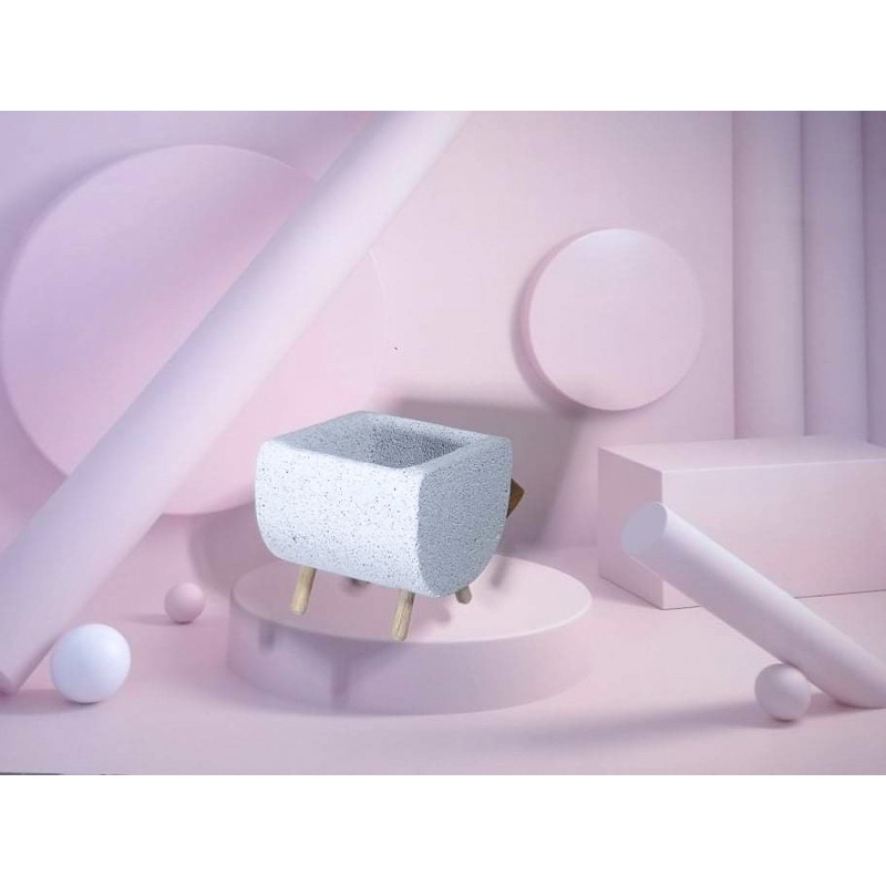 กระถางต้นไม้มินิมอล ไม้ยิ้ม รุ่น Khnum