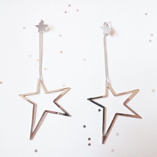 Classy star earrings style