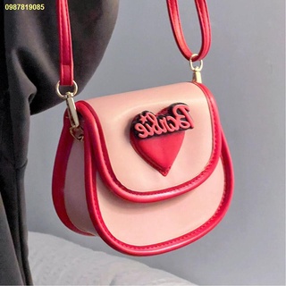 Hot sale 🍁🔥Pink bag women s 2022 new mini messenger bag design contrast color love กระเป๋าสะพาย