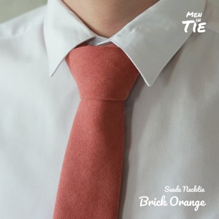 MEN IN TIE เนคไทสีส้มอิฐ ผ้าซูเวต