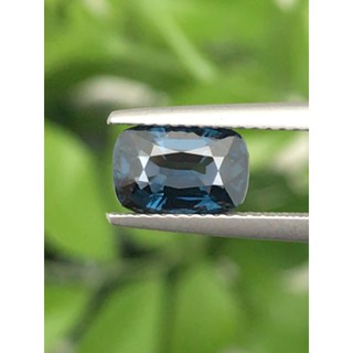 สปิเนล (Spinel 尖晶石 ) 2.18 กะรัต (Cts.克拉) VVS-IF ดิบ Unheated 未加热的