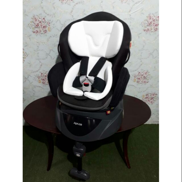 คาร์ซีท Aprica รุ่น Fladea