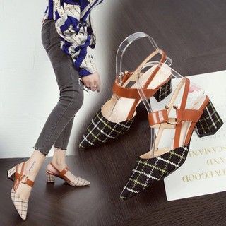 รองเท้าส้นสูง แต่งหมุดพันเท้า (งานจริง 3 รูปสุดท้าย) Size 36-40