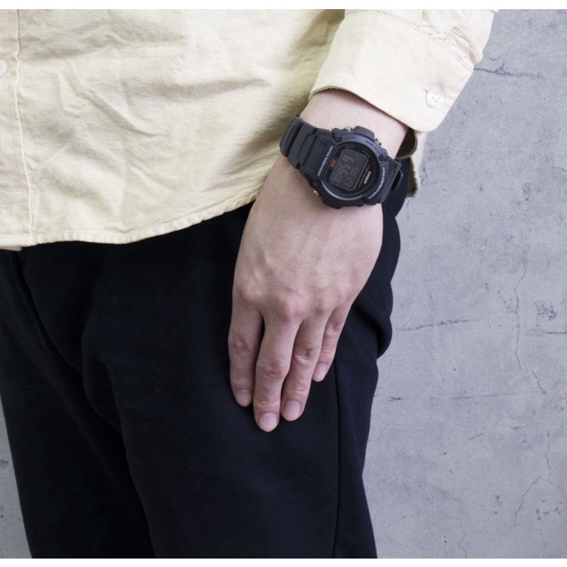 แท้แน่นอน 100% ออกใหม่ล่าสุด กับ Casio W-219H-8B อุปกรณ์ครบทุกอย่างพร้อมใบรับประกัน CMG ประหนึ่งซื้อจากห้าง