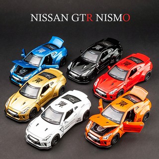 1/32 Nissan GTR Diecast อัลลอยด์ดึงกลับรถของเล่นของขวัญ / ของสะสม / เด็ก