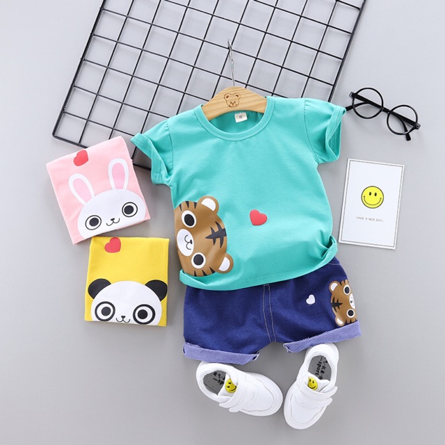ชุดเที่ยวเสื้อยืด สกรีนลายสัตว์น่ารัก+กางเกงขาสั้น