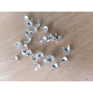 หนามเตย 4 ขา เบอร์ 20 (5 mm.)