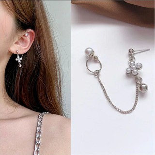 ต่างหูห้อยโซ่ไม้กางเขนมุก • Pearl Cross Earring Cuff