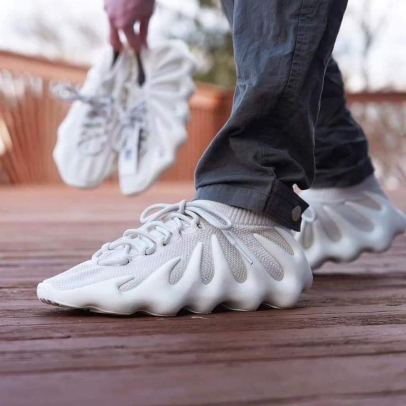 [ ของแท้ ] รองเท้า Adidas Yeezy 450 Cloud White ป้ายไทย ของใหม่ มือ1 พร้อมส่ง