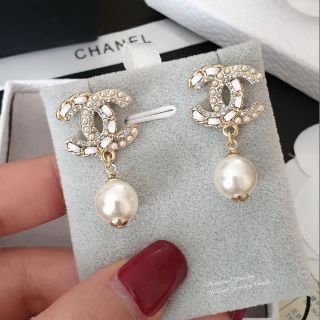 Earring ต่างหูงาน 1:1 เหมือนของแท้เป๊ะๆค่ะ รับรองงานสวยมากกกกก