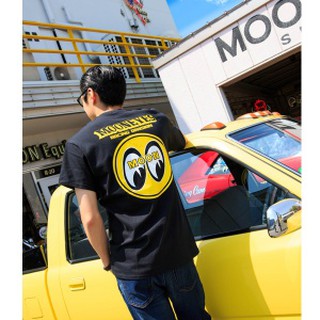 MOONEYES Racing Div T-Shirt [TM066BK]