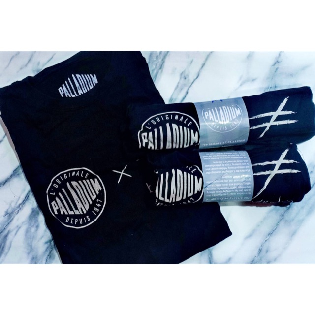 เสื้อ palladium x bodyslam (มือ 1 )