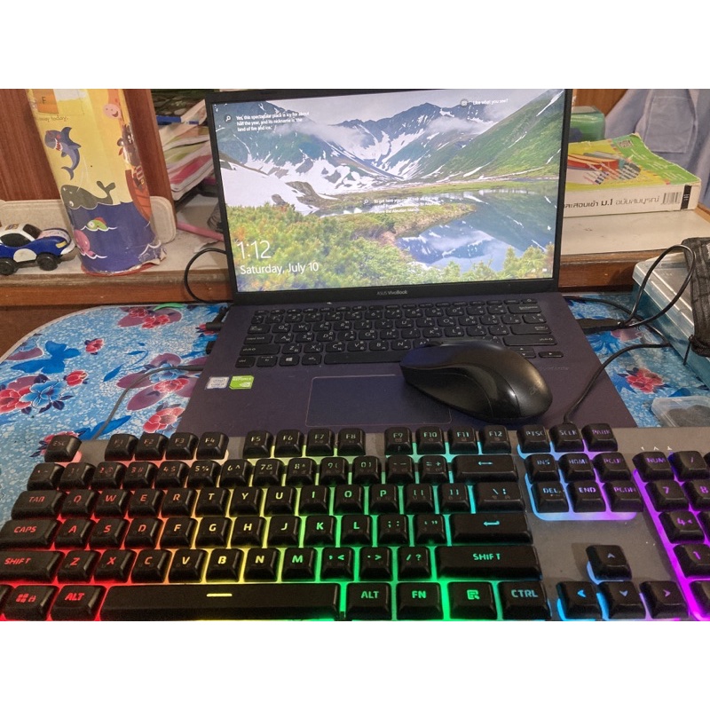 คอมมือสองi3 gen8 asusvivobook คอมเหมาะสำหรับ เรียน เล่นเกมก็ได้  แถมเมาส์แถมคีย์บอร์ดมีสายชาร์จให้แต