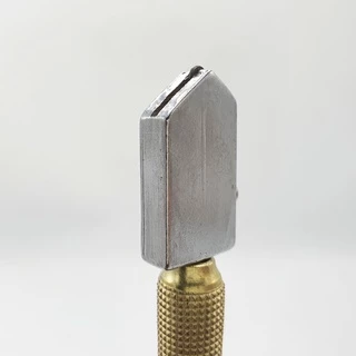 มีดตัดกระจก IRONFOX กระเบื้อง 8-15 มิล แบบใช้น้ำมัน OIL CUTTER คัตเตอร์ตัดกระจก ตัดกระเบื้อง