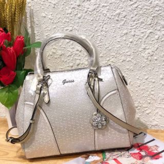 กระเป๋าถือ GUESS MERILEE SATCHEL BAG