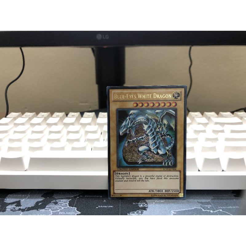 การ์ด Yugioh ️ ️ Yugioh Blue Eyes White Dragon Card LC01-EN004 (Limited Edition)