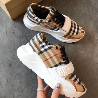 รองเท้าNew Burberry vintage check cotton sneaker