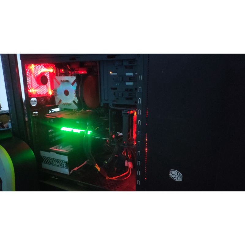 คอมประกอบ เมนบอร์ดcpu amd แรม16g.GTX1080(สินค้ามือสอง)