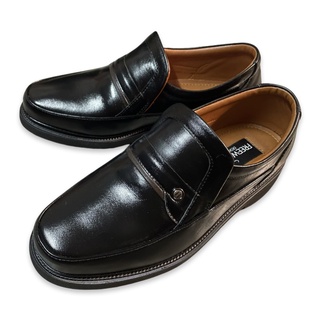 FREEWOOD BUSINESS SHOES รองเท้าคัชชู รุ่น 58-362 สีดำ (BLACK)