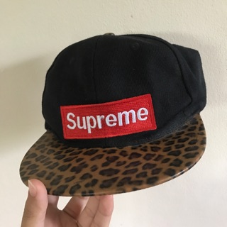 หมวกsupreme