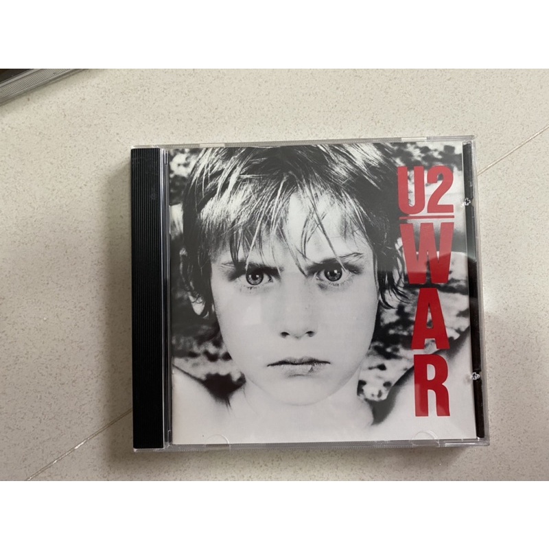 U 2 ..............:: WAR