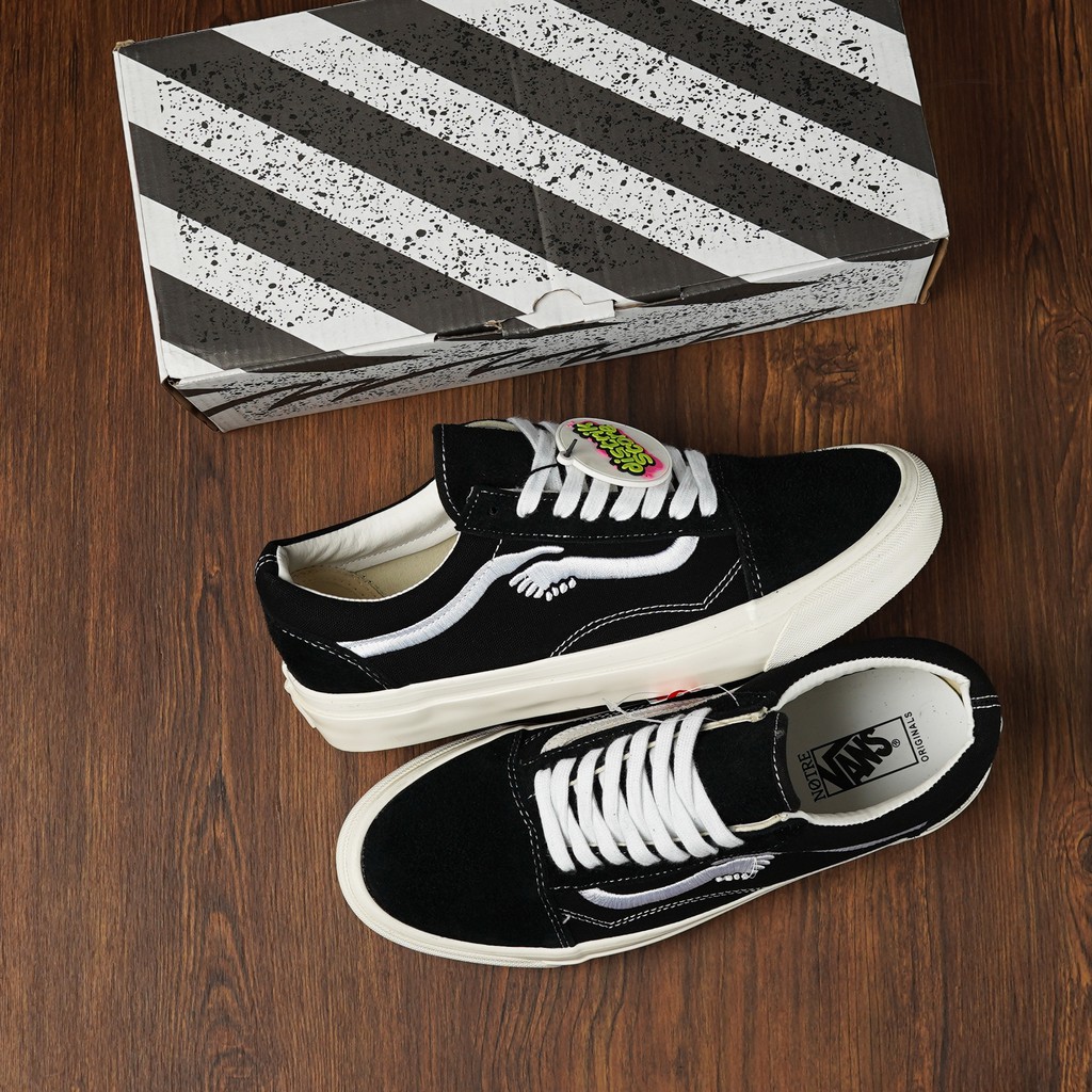 vans vault notre