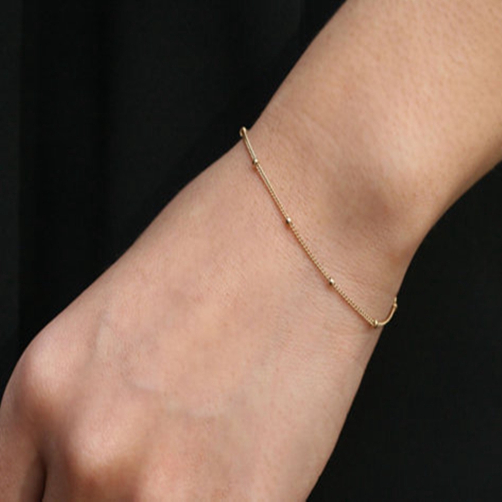 กำไลข้อมือสไตล์มินิมอล