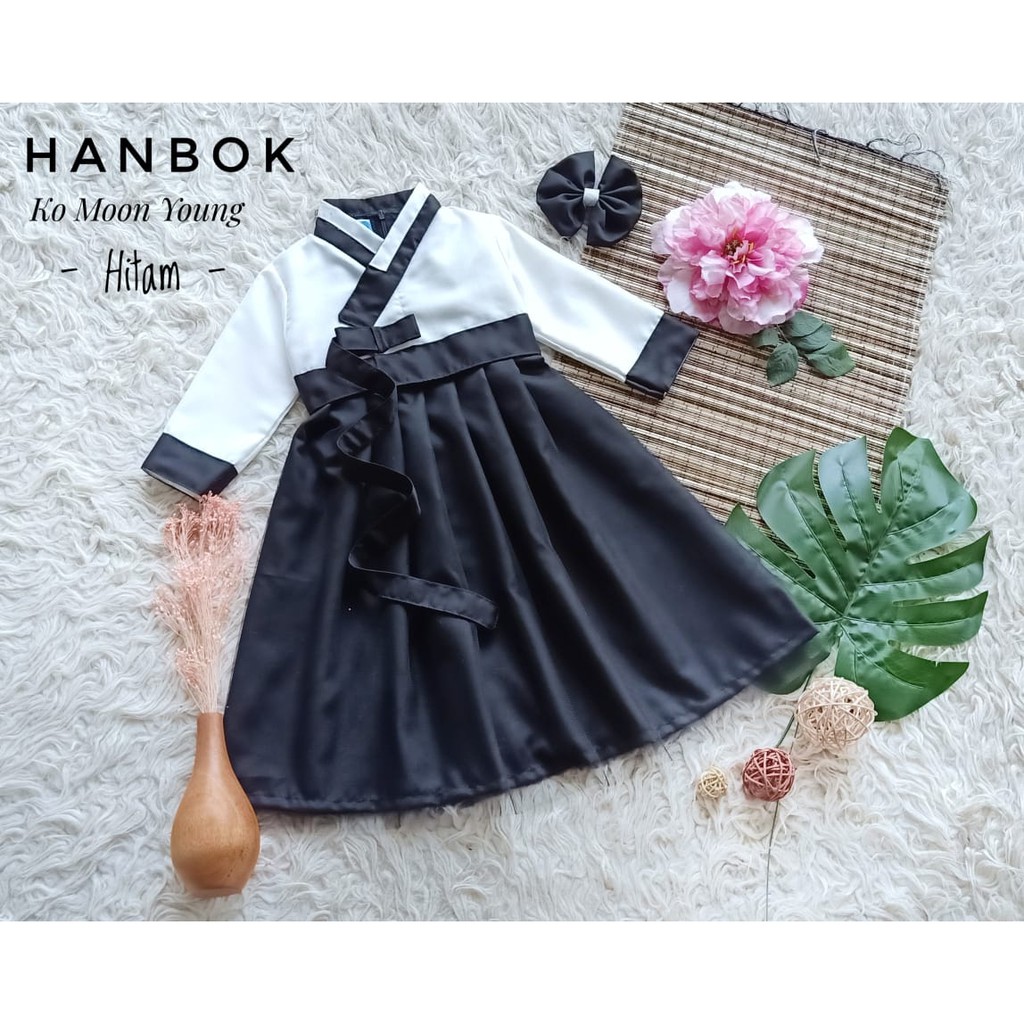 HANBOOK KO MOON YOUNG BLACK COLOR AGE 8-9 ปี (READYSTOCK)