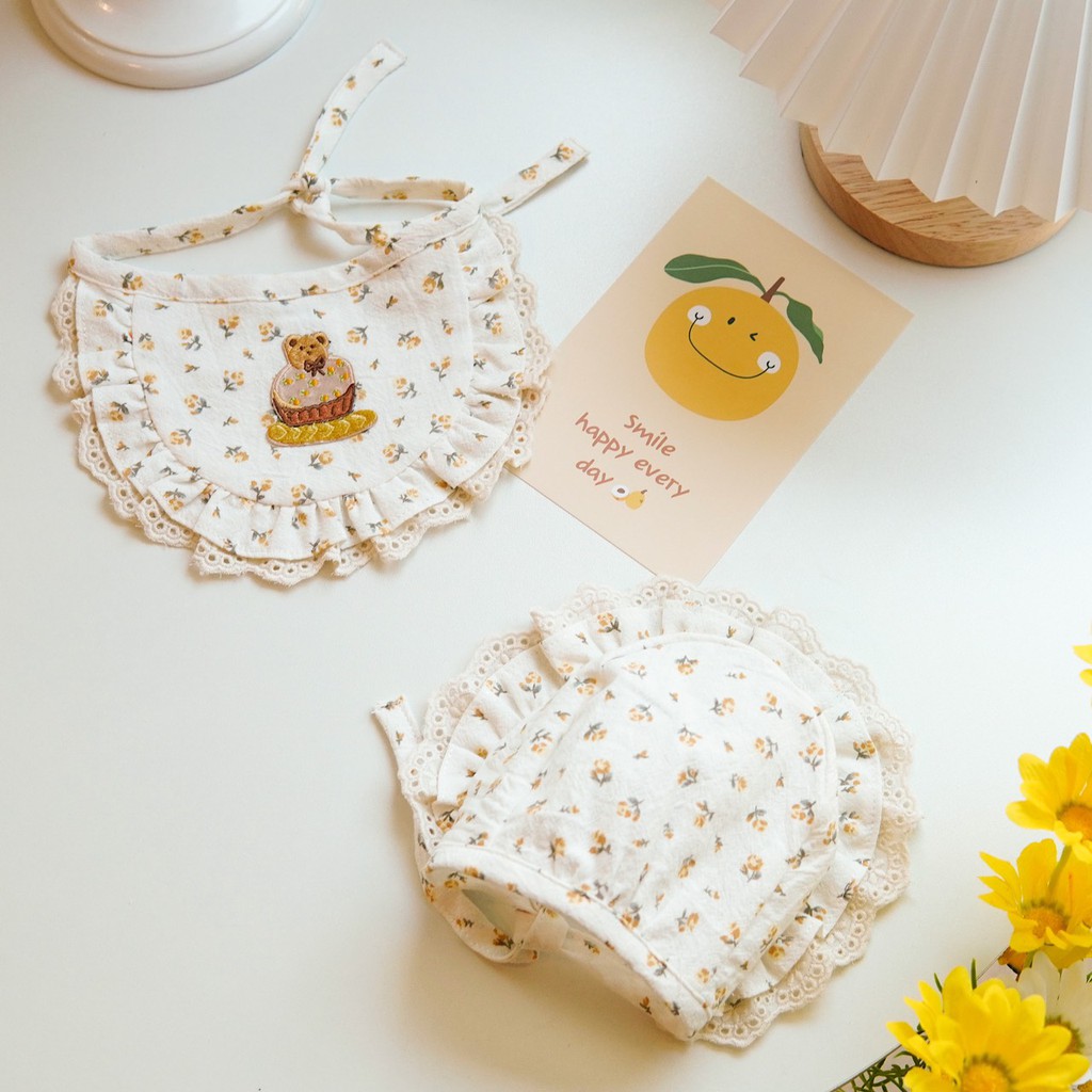Ruff.Ly.Paw Cupcake and Teddy Tie-Back Bib with Matching Bonnet