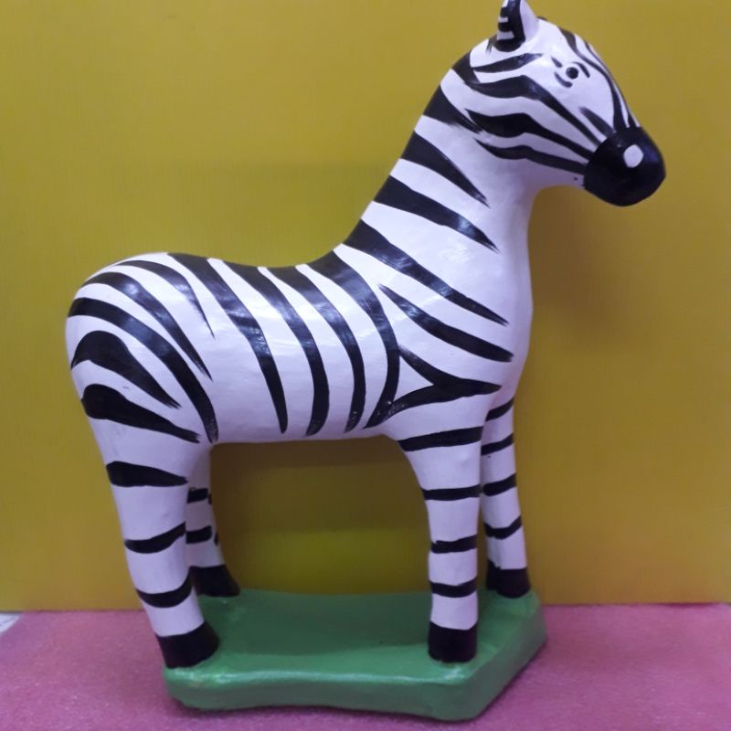 ม้าลายปูนปั้น ม้าลาย ม้าลายแก้บน ความสูง 22-24cm