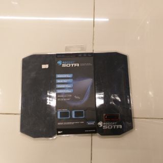 แผ่นรองเม้าส์  Roccat sota