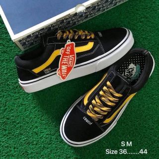 รองเท้า vans ฟรีกล่อง