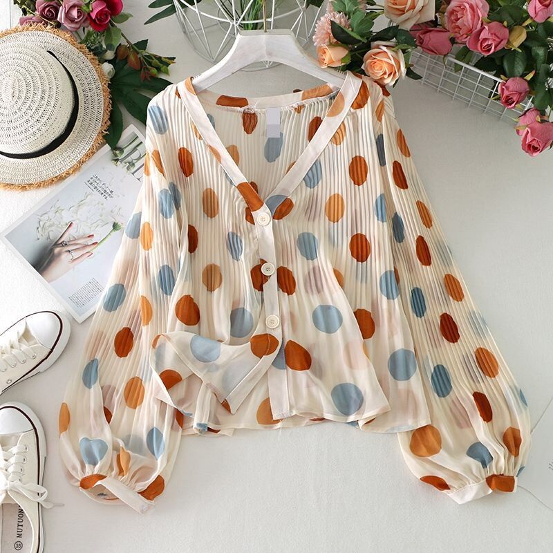 เสื้อไซส์ใหญ่สำหรับสาวอวบ ลายจุด คอวี เสื้อแฟชั่นผู้หญิง ผ้าชีฟอง oversize