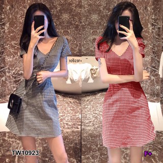 👗Pfashion [ส่งไว!!🚛] P10923 เดรสลายสก็อตแขนสั้น Plaid short sleeve dress