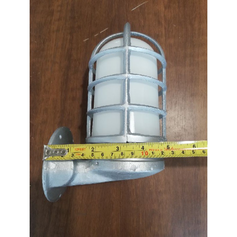 โคมไฟผนังกรงนกอลูมิเนียม เกลียวมาตราฐาน งานไทย ติดผนัง/ระเบียงบ้าน ตัวโคมเป็นอลูมิเนียม ข้างในเป็นแก้ว - รูปที่ 2