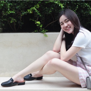 รองเท้า Loafer เปิดส้น AlynLoafer in Black