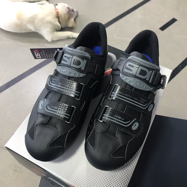 blue sidi cycling shoes