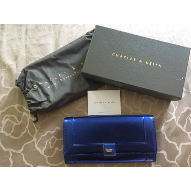กระเป๋าเงินCharles&Keith