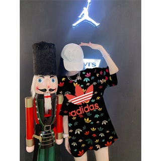 Mao shop เสื้อยืดแฟชั่นผู้หญิงลายทางแขนสั้นคอกลม เนื้อผ้าดีใส่สบาย! New Fashion womens HAN SY SOCIETY