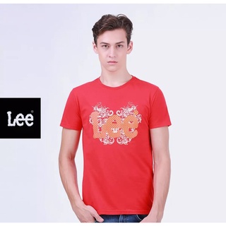 LEE เสื้อยืดทรงปกติ REGULAR FIT ลี เสื้อผ้าผู้ชาย สีแดง